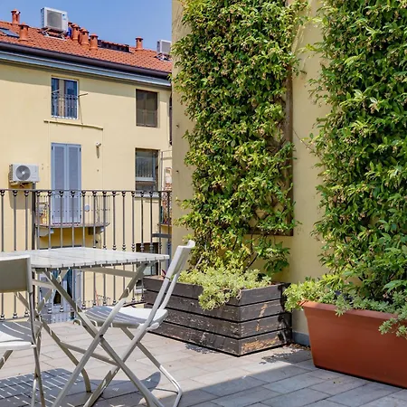 Apartament Vintage Gem - 8 Min Duomo Mediolan